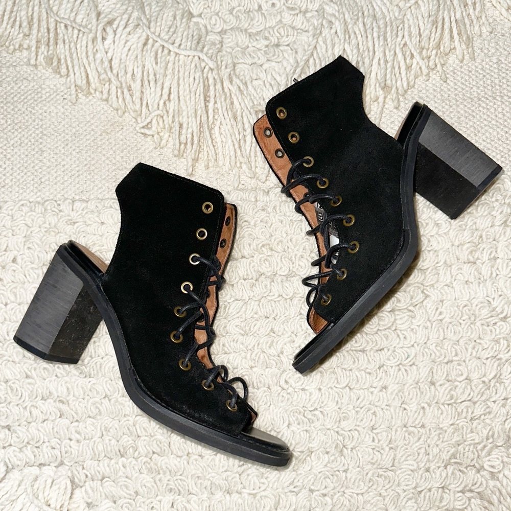 JEFFREY CAMPBELL x Free People black suede leather lace up ankle booties 8.5